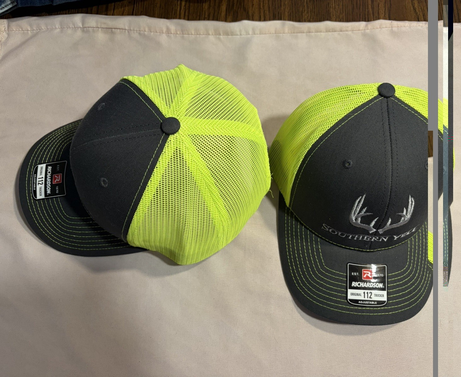 Richardson Gray/Green Mesh Back Trucker Hat Men’s One Size Hunting Solid
