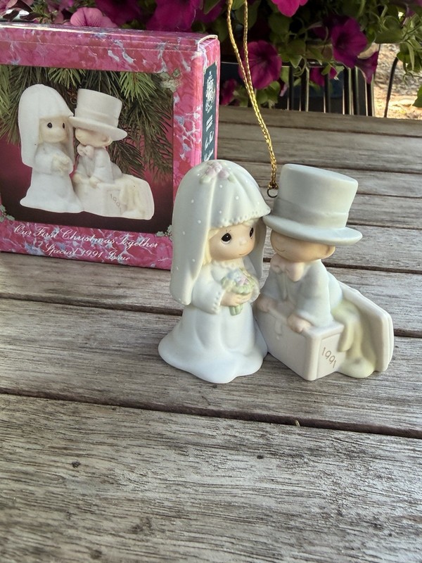 Vtg Precious Moments #522945,  "1991 Our First Christmas Together" Ornament