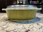 VINTAGE PYREX #045 MCM  2.5QT OVAL AVOCADO CASSEROLE DISH WITH LID