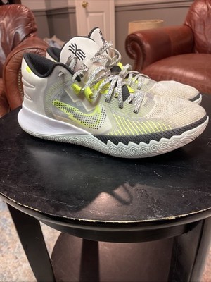 Nike Kyrie Flytrap 5 White Volt Men s Size 10.5 Basketball Shoes