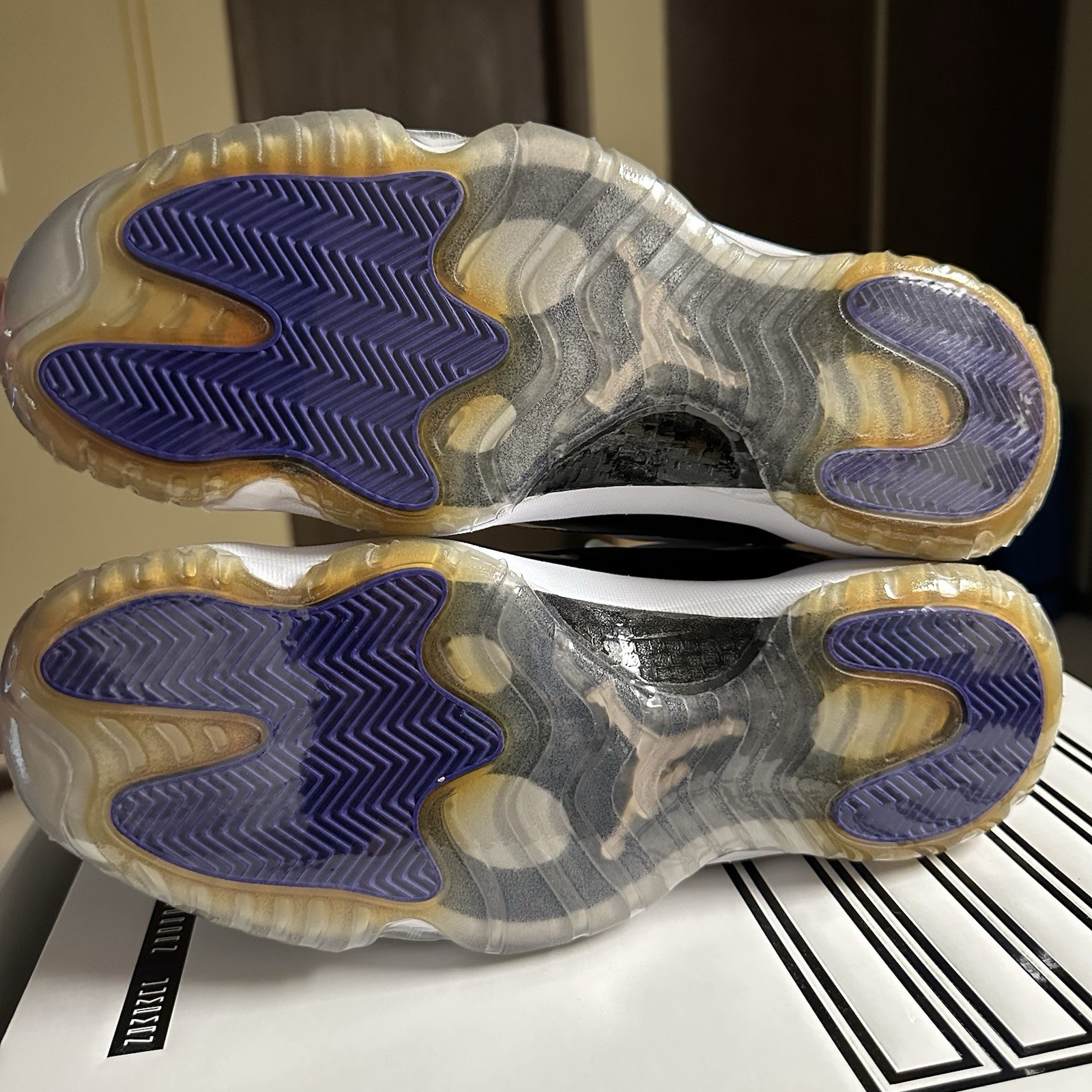 SAOLA Nike Air Jordan 11 Retro Concord 2011 Taglia 11 Uomo Retrò Con Protezione Suola.