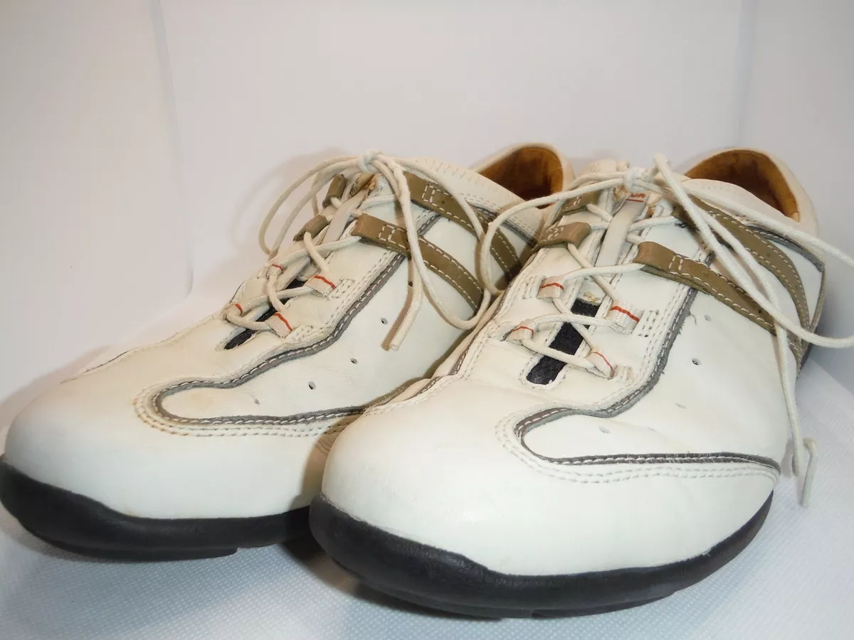 Clarks ivory hotsell shoes