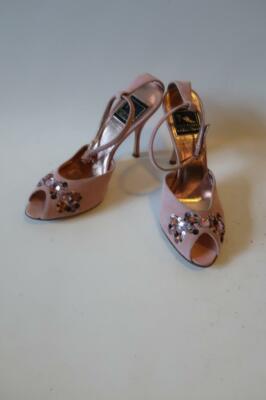 NWD WOMENS REED EVINS BLUSH PINK SEQUIN RHINESTONE SUEDE HEELS 36.5 US/6.5 *