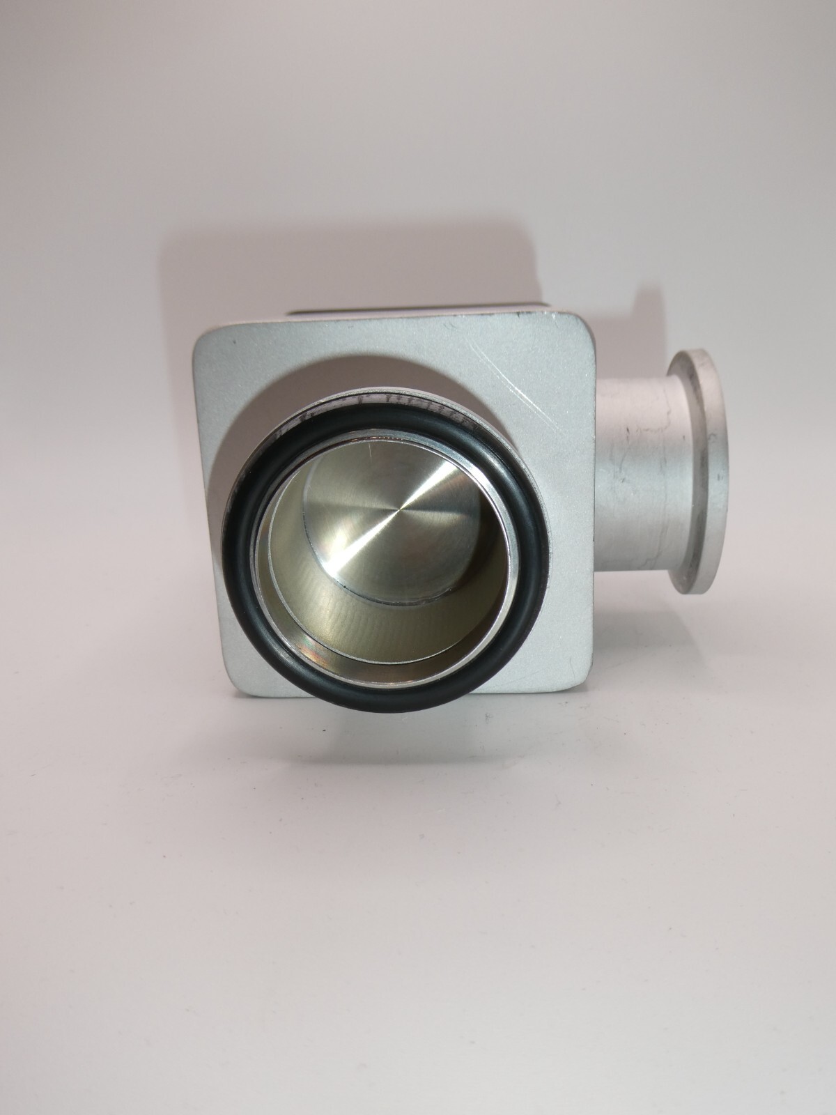 Varian NW40 (H/O) L6280303 Right Angle Aluminum Block Valve