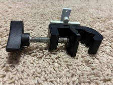 Baxter Sigma Spectrum IV Pump pole clamp