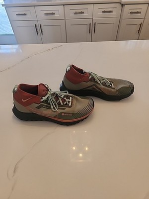 Nike React Pegasus Trail 4 Gore-Tex Alligator Orange Trance Size 12
