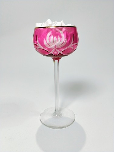 Vintage Red Cranberry Crystal Wine Glasses Cut To Clear w/ Gold Rim 7" Set of 4 - Picture 2 of 11