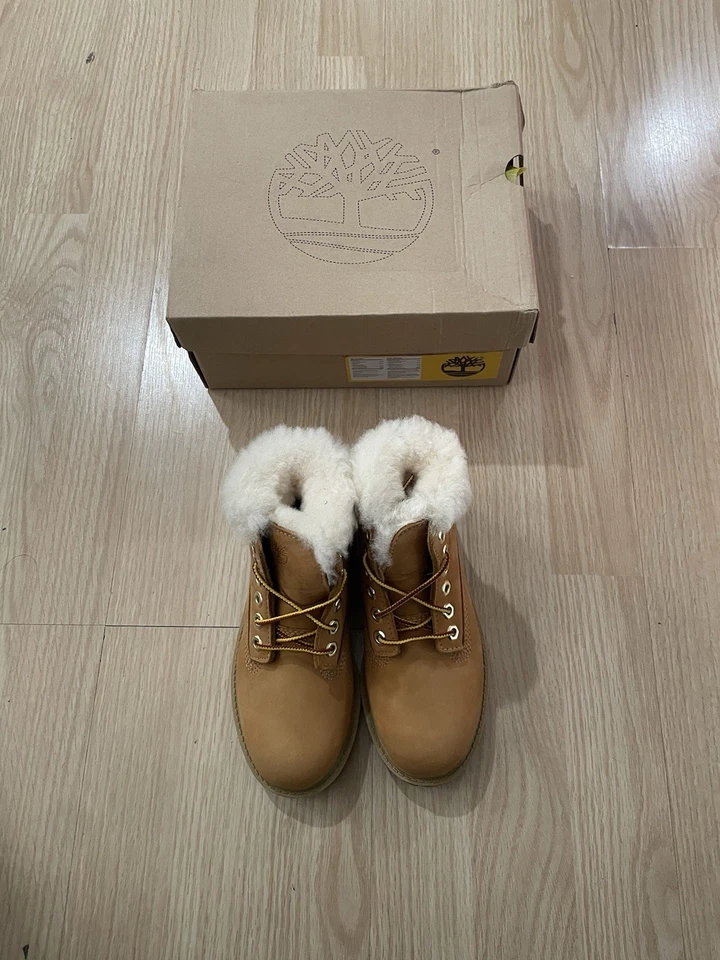 Timberland 89874 6 pulgadas Marrón Piel Cuello Botas Talla 11.5 Juveniles NUEVAS Foto 2 de 4