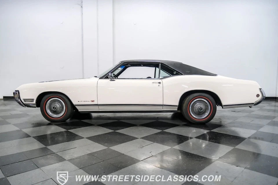 1968 Buick Riviera GS - Image 3 of 4