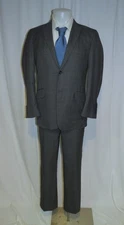 Tom James Royal Classic Holland & Sherry Custom Gray Plaid Two Button Suit 38S