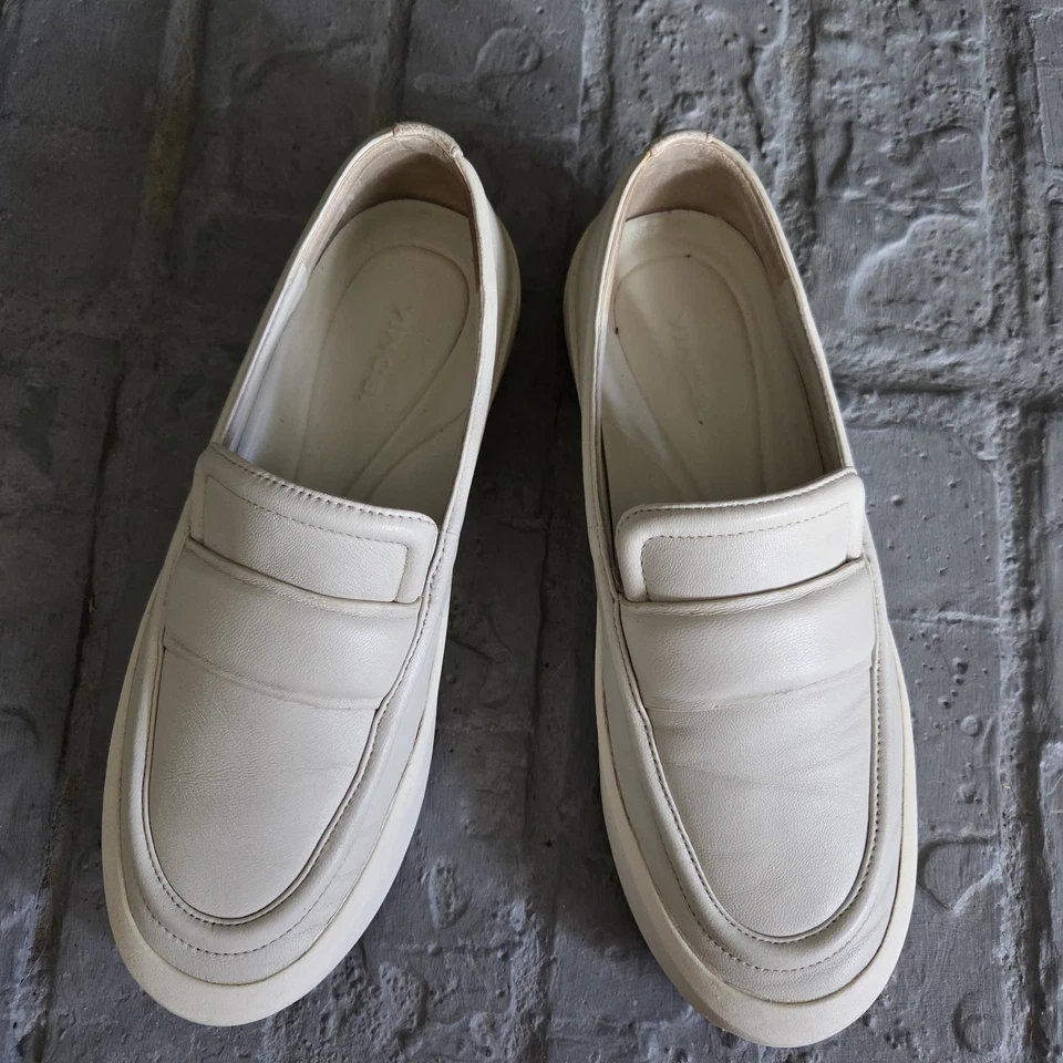 Mocasines sin cordones VINCE Ghita de cuero blanco roto talla 7 Foto 2 de 4