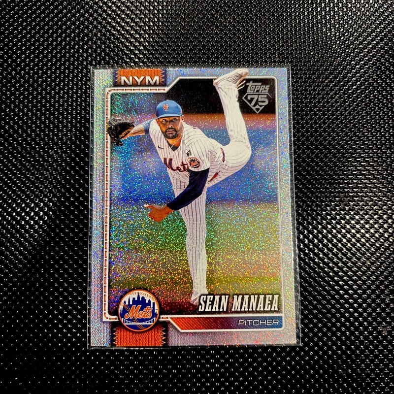 2026 Topps Series 1 Sean Manaea #332 Sand Glitter