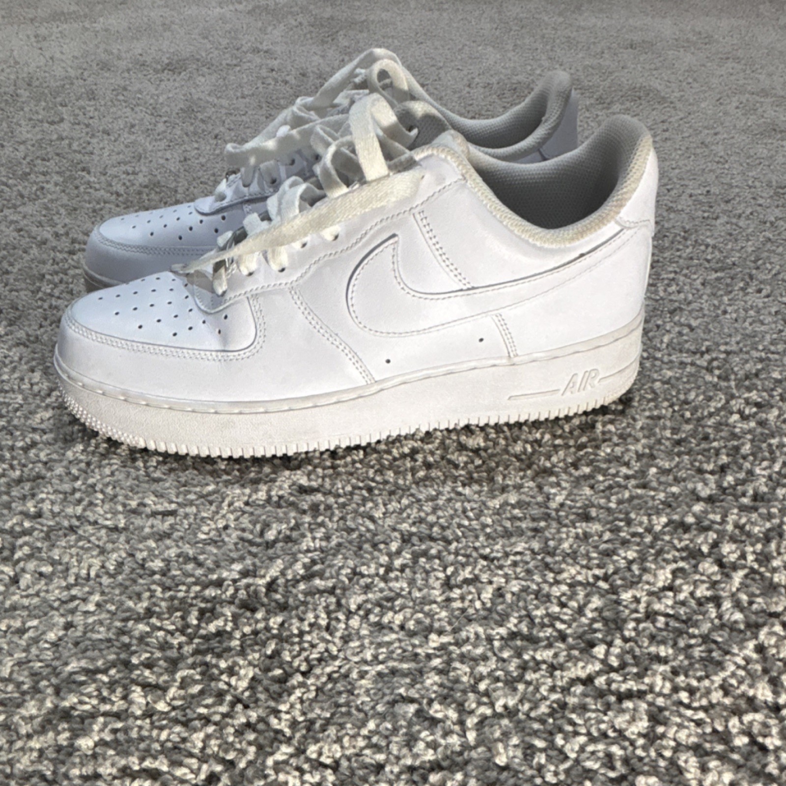 Nike Air Force 1 Low Top White Men’s Lace-Up Athletic Sneakers