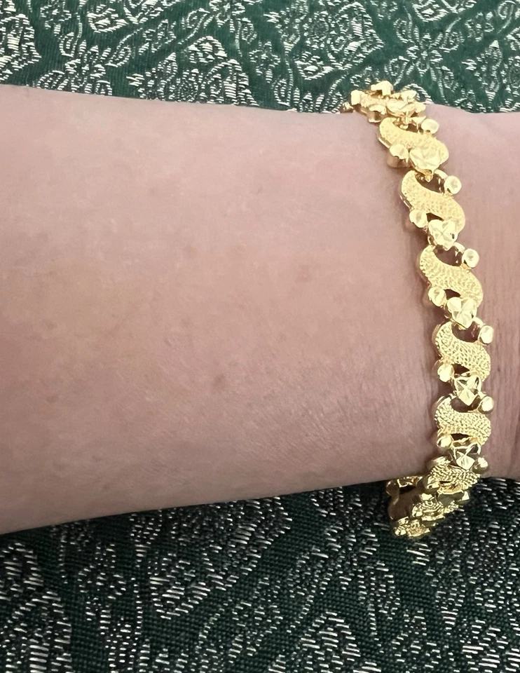 S- Shape Bracelet with for Women/Men Gift - Image 3 of 3