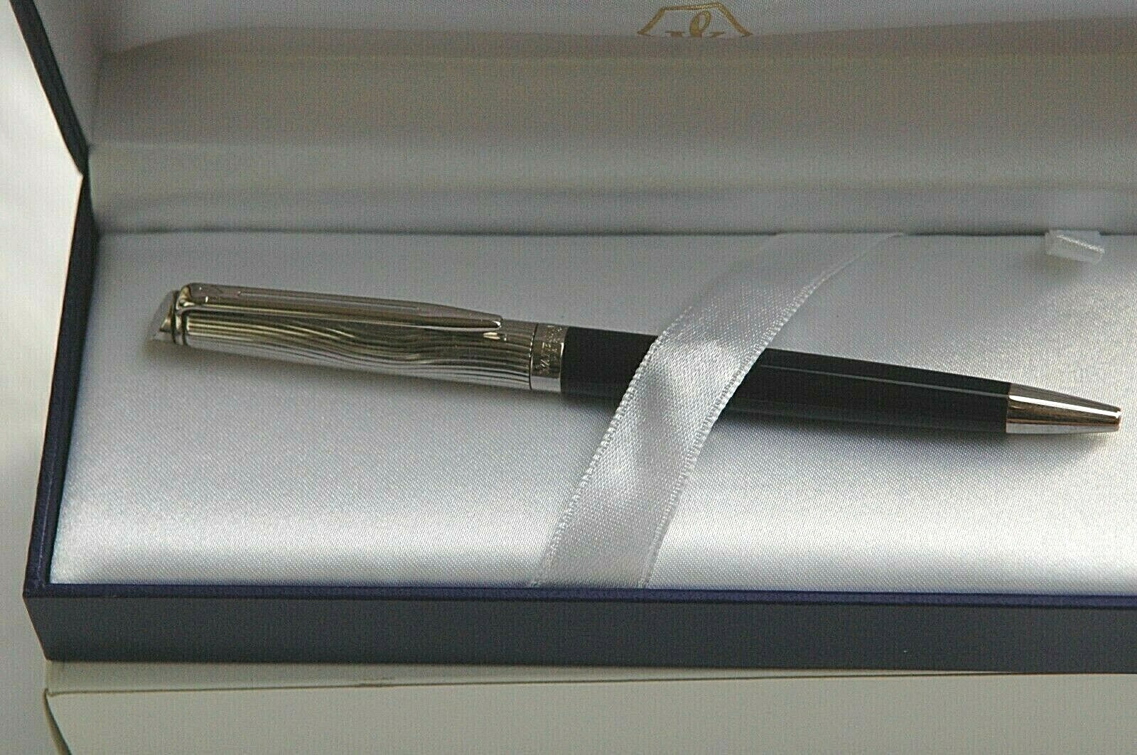 Stylo Waterman Hémisphere chic pour prendre des notes au bureau ou en réunion