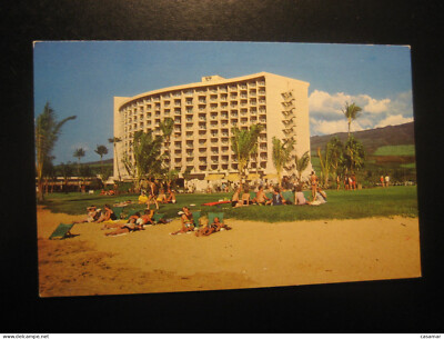 MAUI Hawaii Surf Resort Kaanapali Beach Royal Lahaina Town Golf Course Postcard