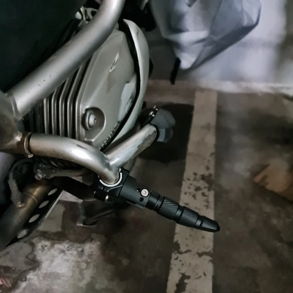 For Honda CX650 / CX650T / CX650C Custom Motorcycle Highway Footrest Foot Pegs - Image 2 of 4