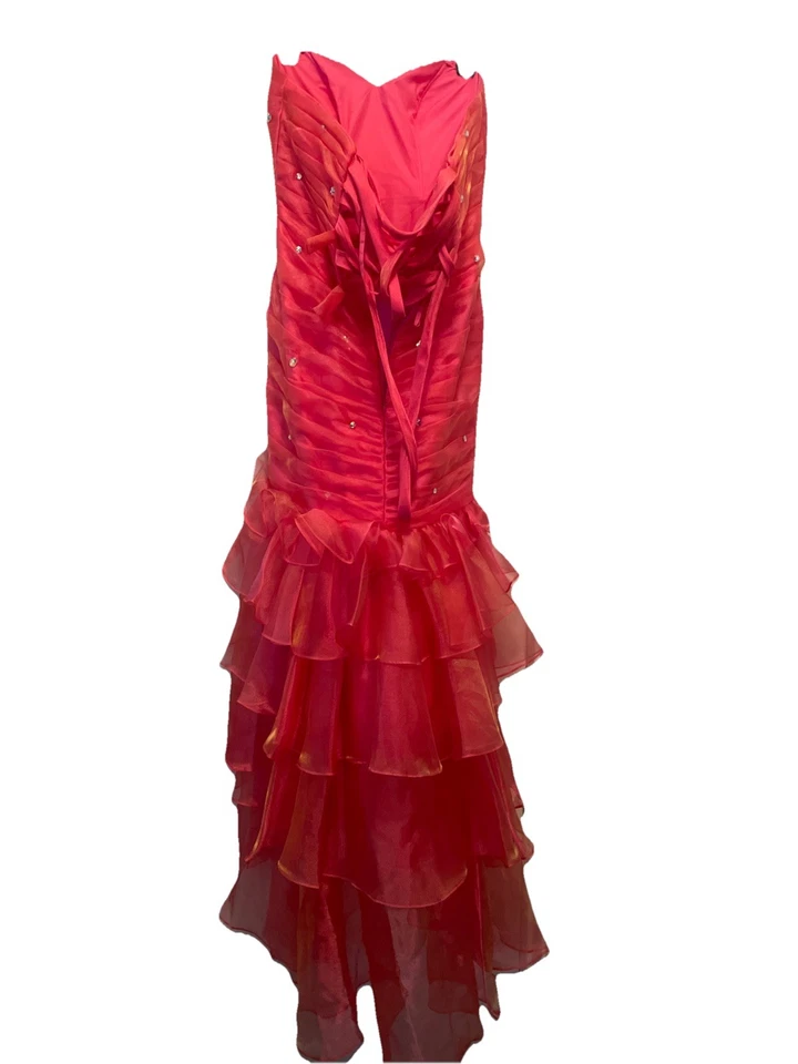 Vestido de graduación Morilee By Madeline Gardner talla 8 Foto 2 de 3