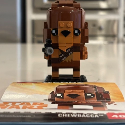 LEGO Brickheadz Chewbacca 41609 Complete Set with Instructions