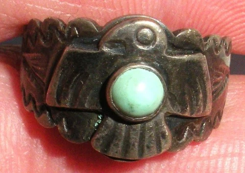 VINTAGE NAVAJO THUNDERBIRD TURQUOISE ARROW WHIRLING LOG STERLINGSILVER RING vafo