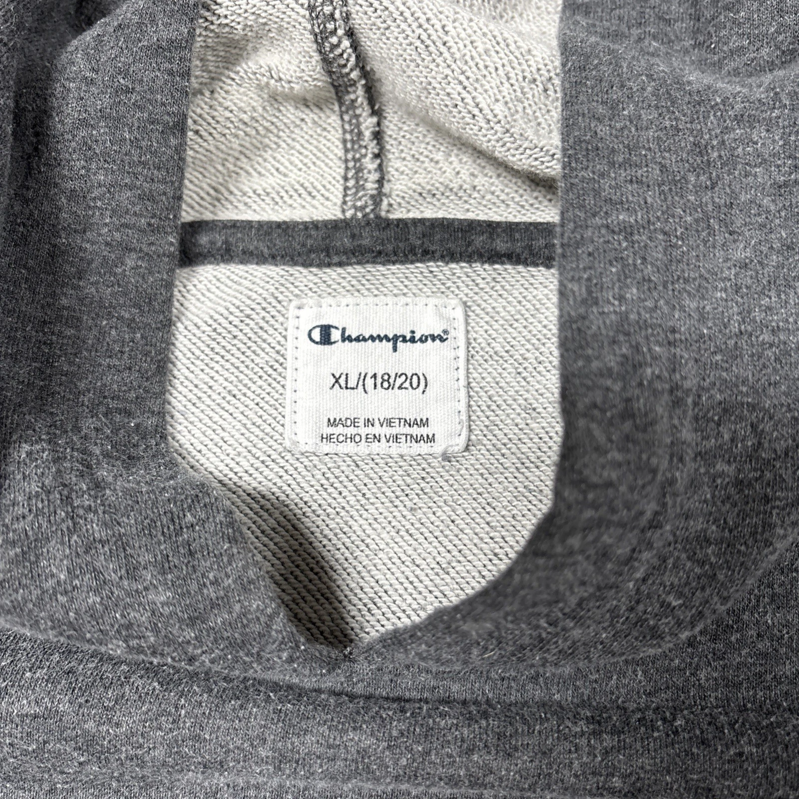 VETEMENTS FELPA CON CAPPUCCIO CHAMPION ATHLETIC WEAR grigio antracite unisex TAGLIA XL USATA IN OTTIME CONDIZIONI giovani