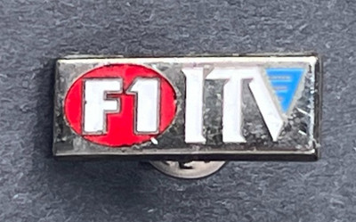 F1 ITV MOTOR RACING Pin Anstecker TV Sender Personalabzeichen