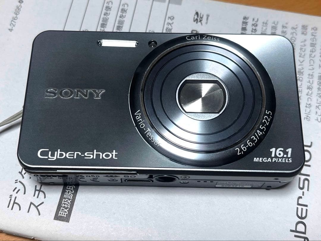 Sony Cyber-shot DSC-W570 Digital Camera Silver Tested Complete Accessories