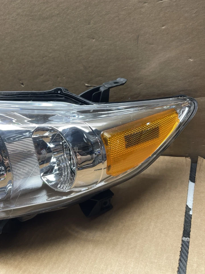 Faro halógeno del lado izquierdo del conductor #A308 para Toyota Corolla LH 2011-2013 Foto 4 de 4