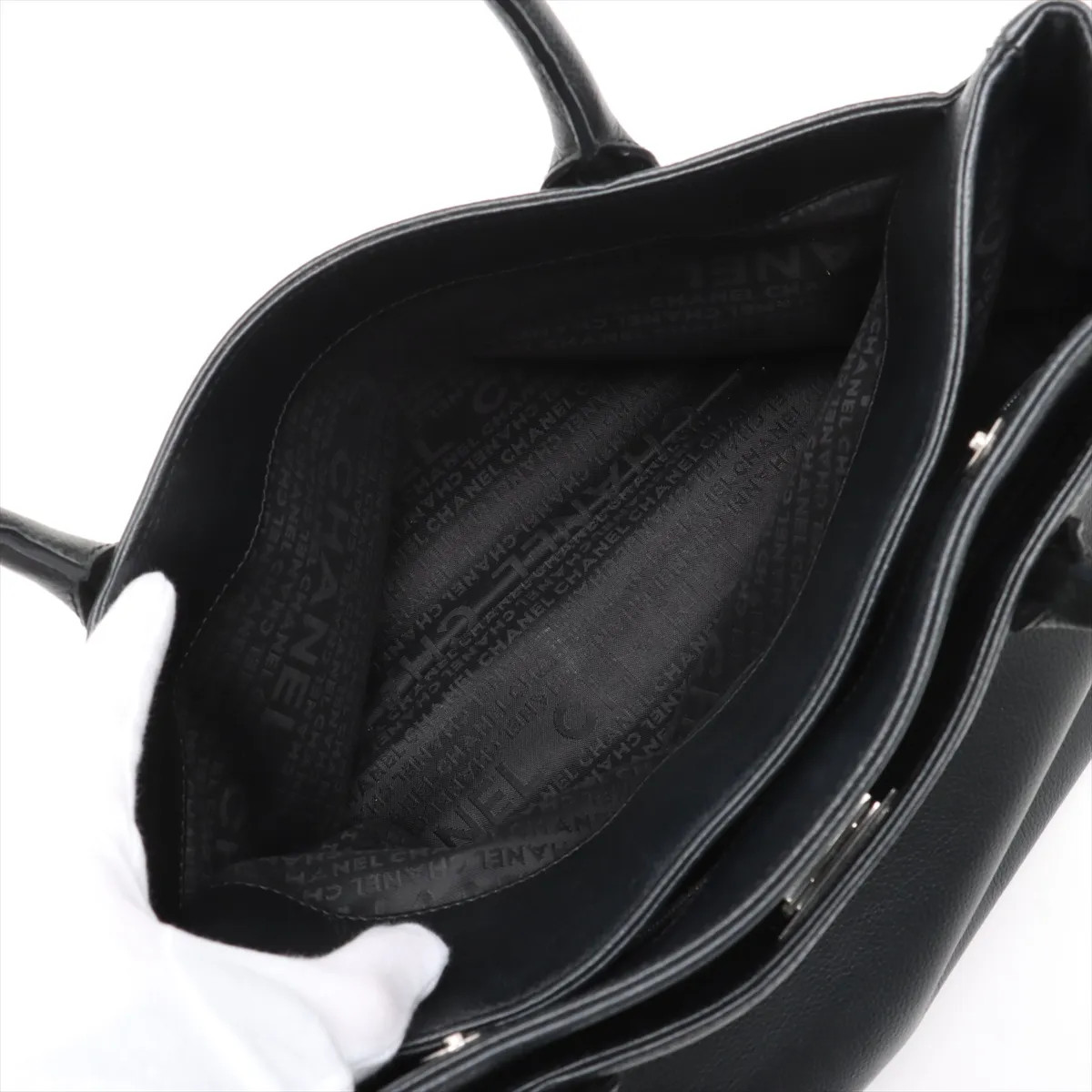 Chanel Executive Leather Tote bag 2.55 Black Silver Metal Fittings 10XXXXXX thumbnail 9