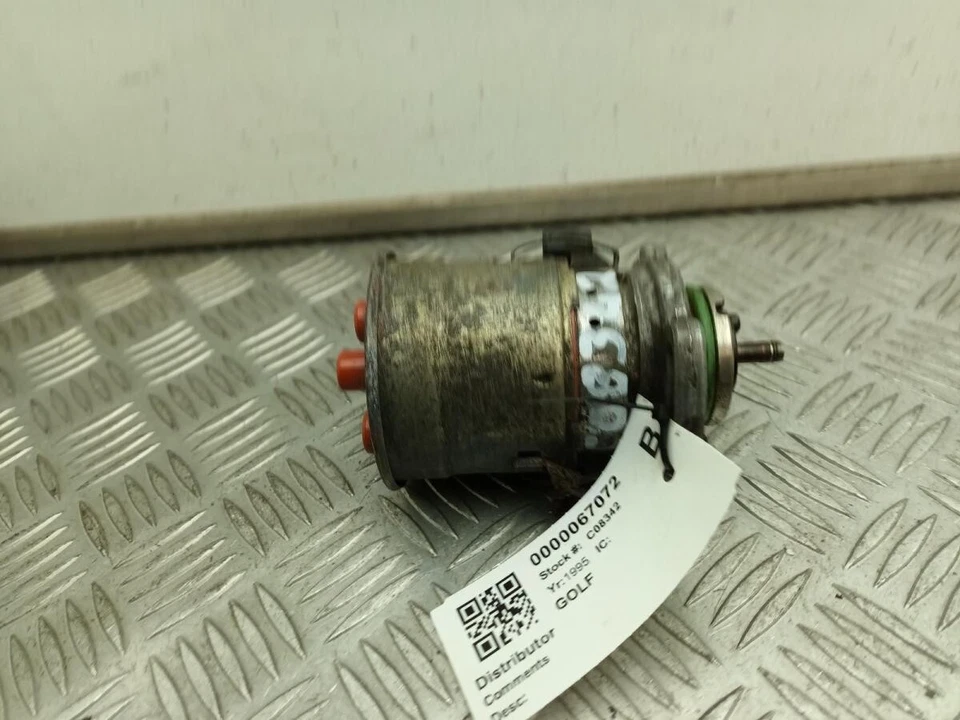 Volkswagen Golf MK3 1995 1,6 distribuidor de gasolina 037905237CX Foto 3 de 4