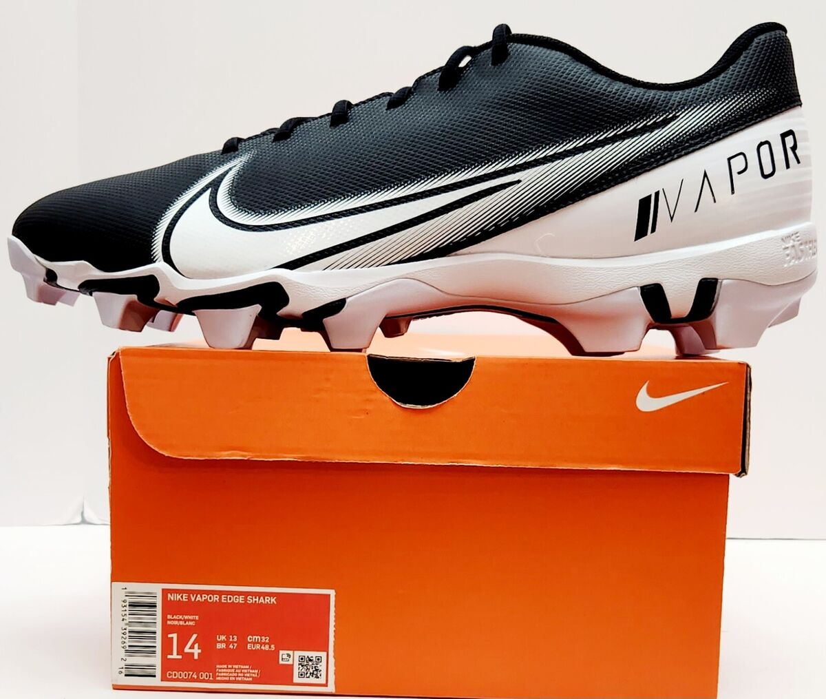 Nike Vapor Edge Shark Football Cleats CD0074-001 New In Box Nike Vapor Edge Shark Football Cleats CD0074-001 New In Box