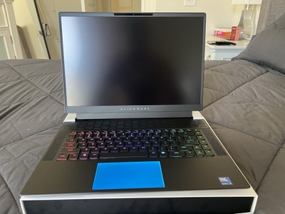 Alienware X16 R2