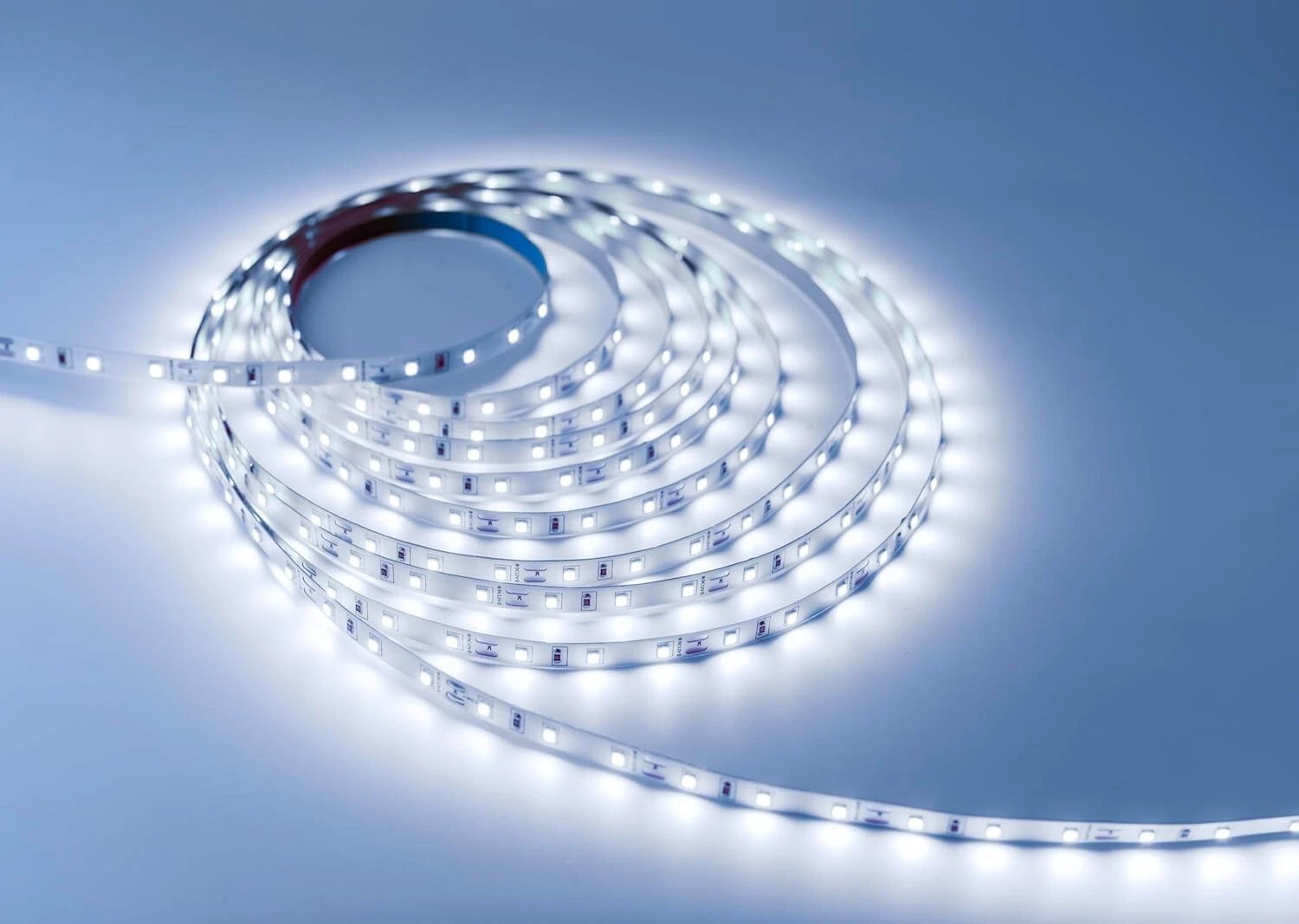 120 LED Strip Lights 174'12VDC 2835 SMD Waterproof Home Decor 3000K Cool White