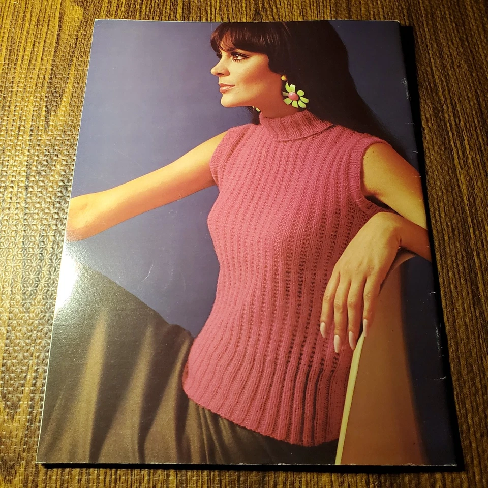 Boye Needle Company Teach Yourself to Knit Embroidery Magazine No. 7670 - Image 2 of 4