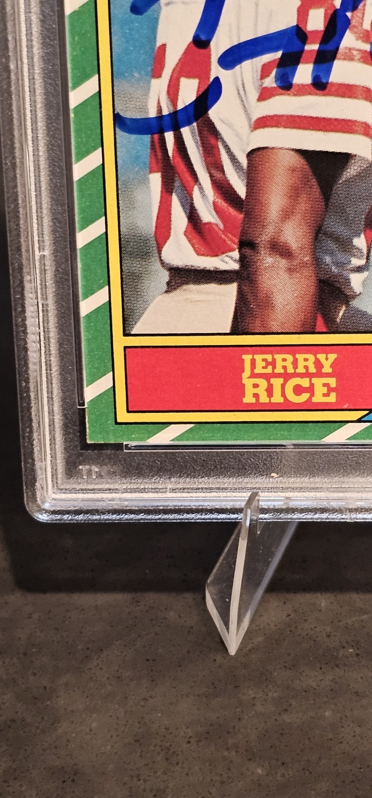 1986 Topps - Jerry Rice #161 On  Card Autograph PSA AUTHENTICATED TRUE ROOKIE view 5