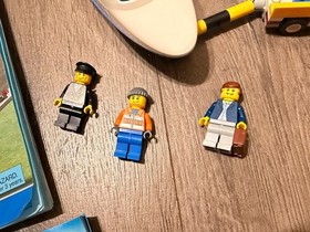 LEGO City 3181 Passenger Plane, 2010. 99% Complete with booklets