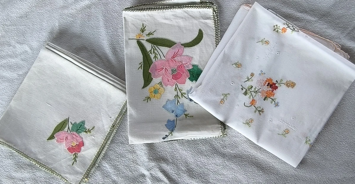 Rare Nappe Damassée Napoléon IIIAvec Liteaux Rouges Napoléon