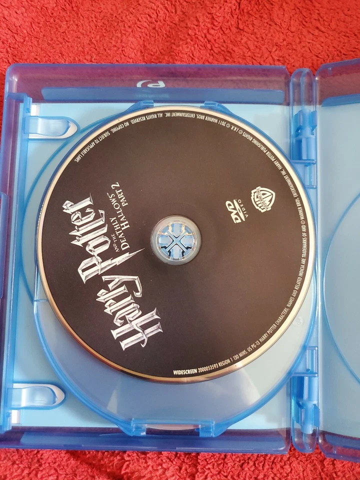 Harry Potter and the Deathly Hallows Part 2 (4-Discs) LIKE NEW! NO DIGITAL!!! - Image 4 of 4