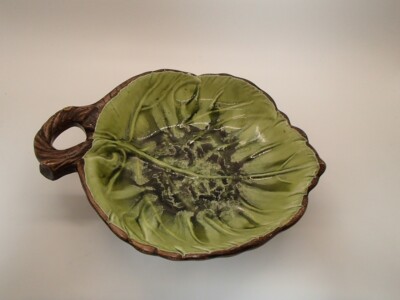 VTG Treasure Craft Green glaze Faux Wood Leaf Candy Trinket Dish Bowl MCM 7.5''