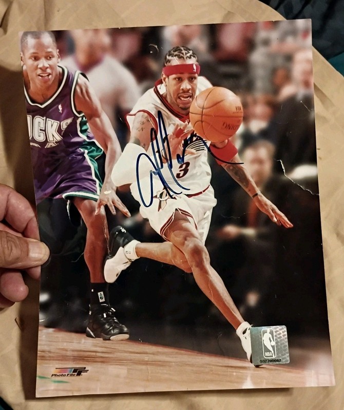 ALLEN IVERSON signed 8x10 Photo NBA CERTIFIED w Glenn Robinson