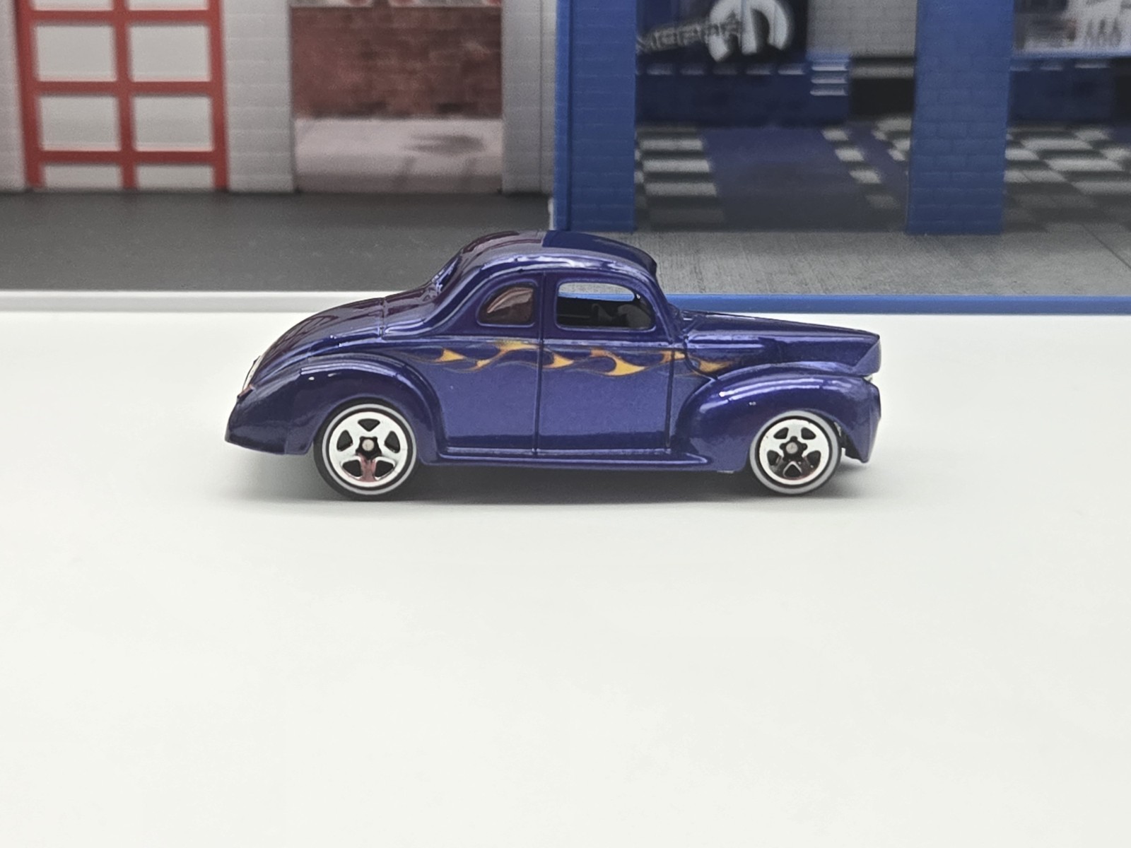 HOT WHEELS 2008 SINCE 68 COLLECTOR TOP 40 LOOSE BLUE '40 FORD COUPE!!