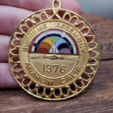 Masonic vintage rainbow womens Spirit of 1976 pendant