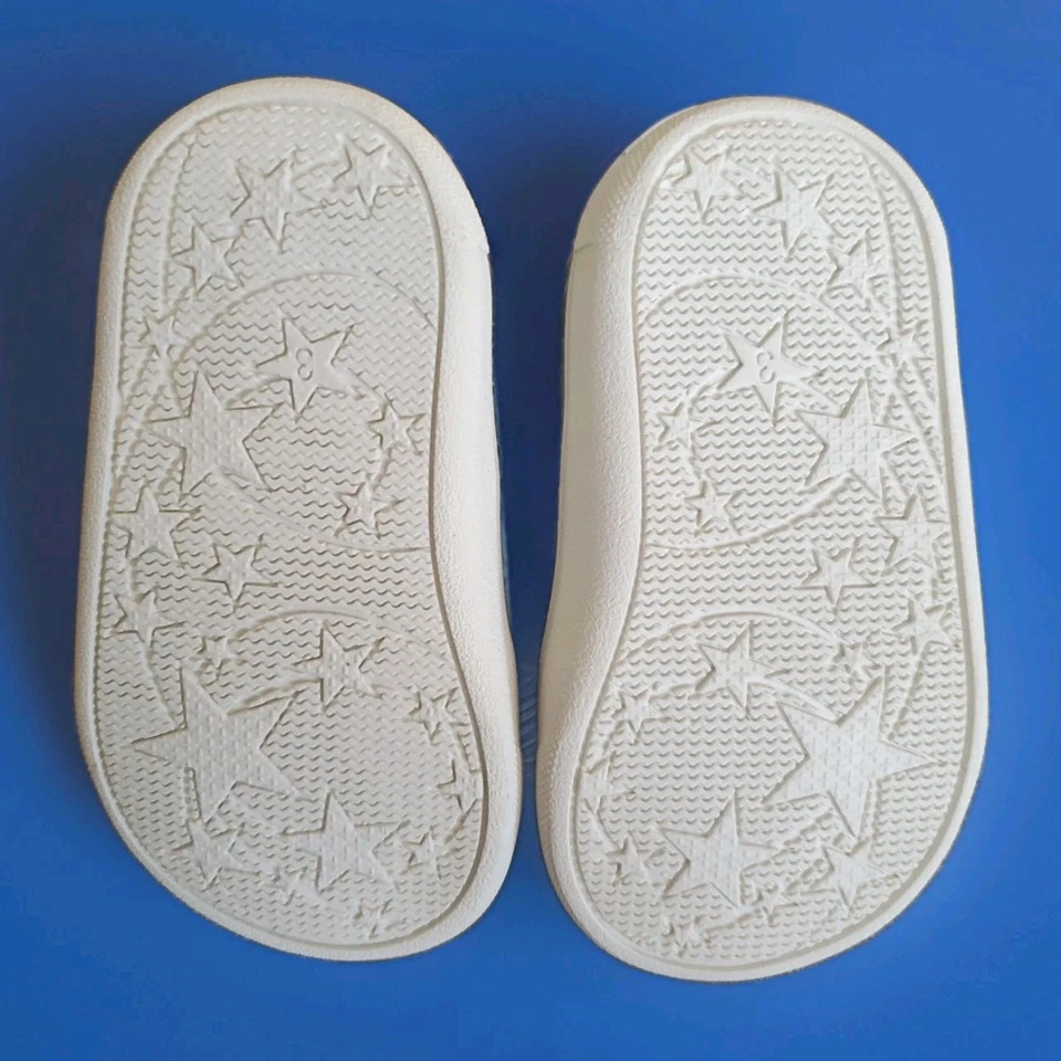 Novo Sapato de Caminhada Carter’s Baby Tamanho 3 Iridescente, Dourado e Prata Sammie - Imagem 4 de 4