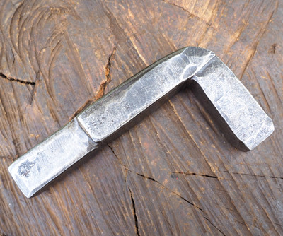 UNUSUAL TAPERED TINSMITH ''FORMING'' HARDY BLACKSMITH ANVIL TOOL IRON WORKER FORGE