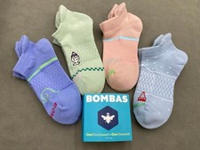 NEW-BOMBAS Honeycomb Women's Size Med 4 Pairs Of Combination Ankle Socks