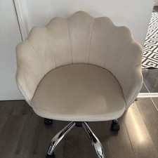 Home Office Chair Makeup Table Chair Soft Padded Cushion Seat Vanity Chair