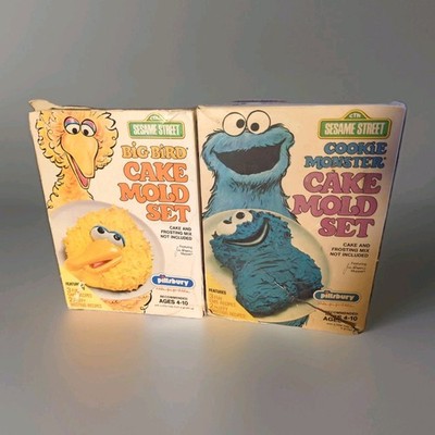 1970 Vintage Sesame Street Big Bird & Cookie Monster Cake Mold Sets