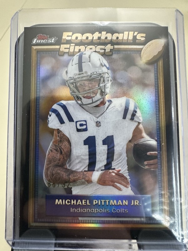 Topps Finest 2025 Michael Pittman Jr Colts Footballs Finest Short Print /92 #126