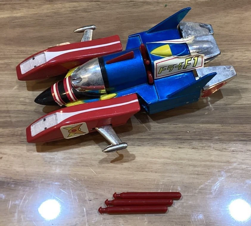 Coche de fricción vintage Mekanda Mechander Robo Tri F1 Zinclon años 70 Foto 2 de 4