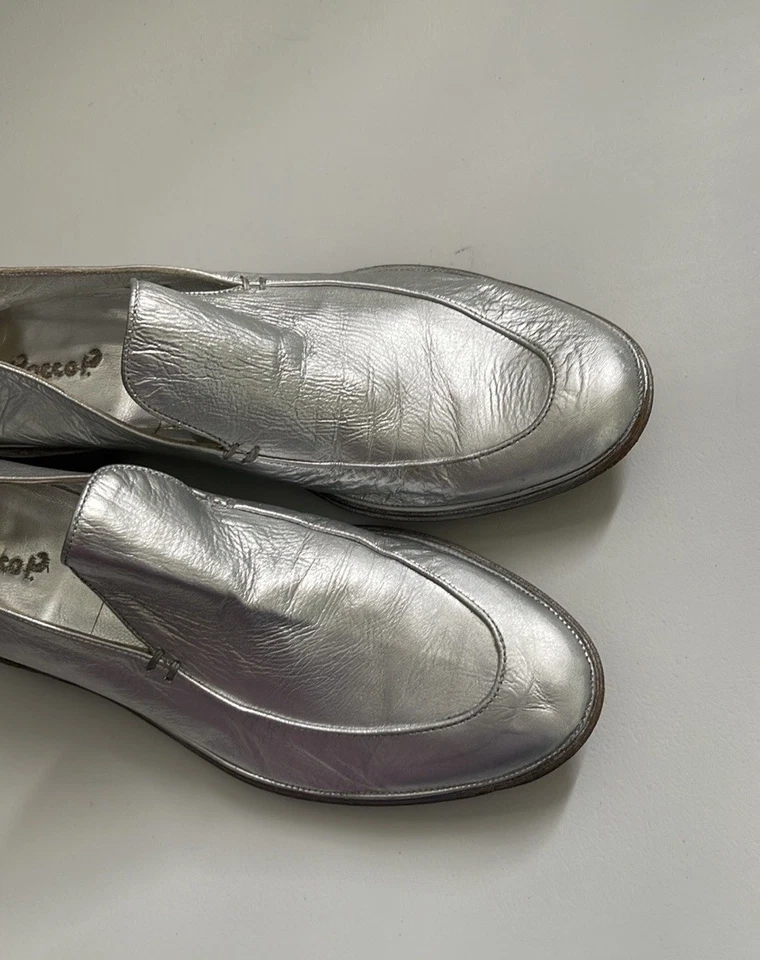 Mocasines planos para mujer ROCCO P plateados de cuero suave Italia EUR talla 37 EE. UU. 7 Foto 2 de 4